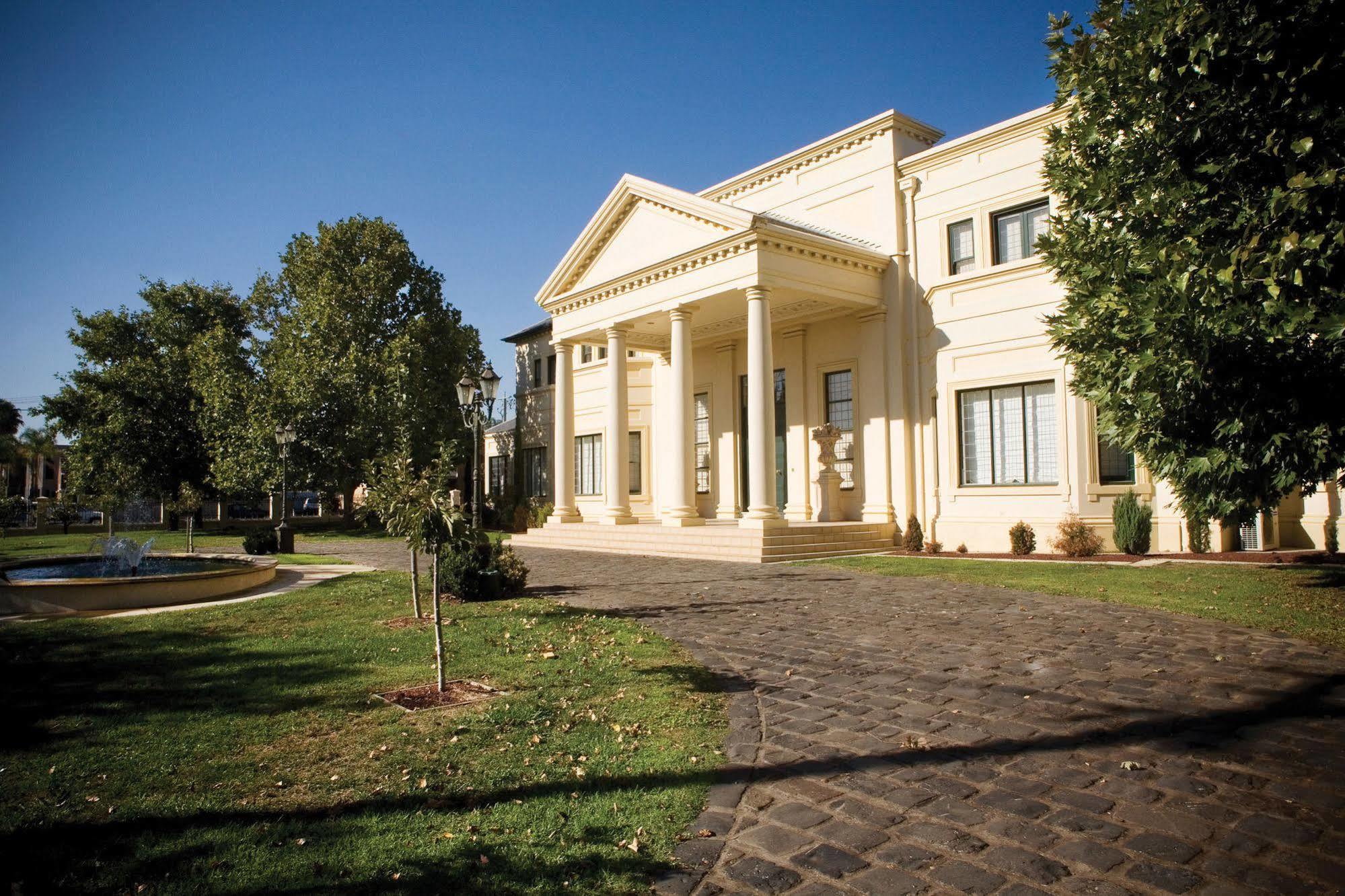 The Carrington Hotel Σέπαρτον Εξωτερικό φωτογραφία