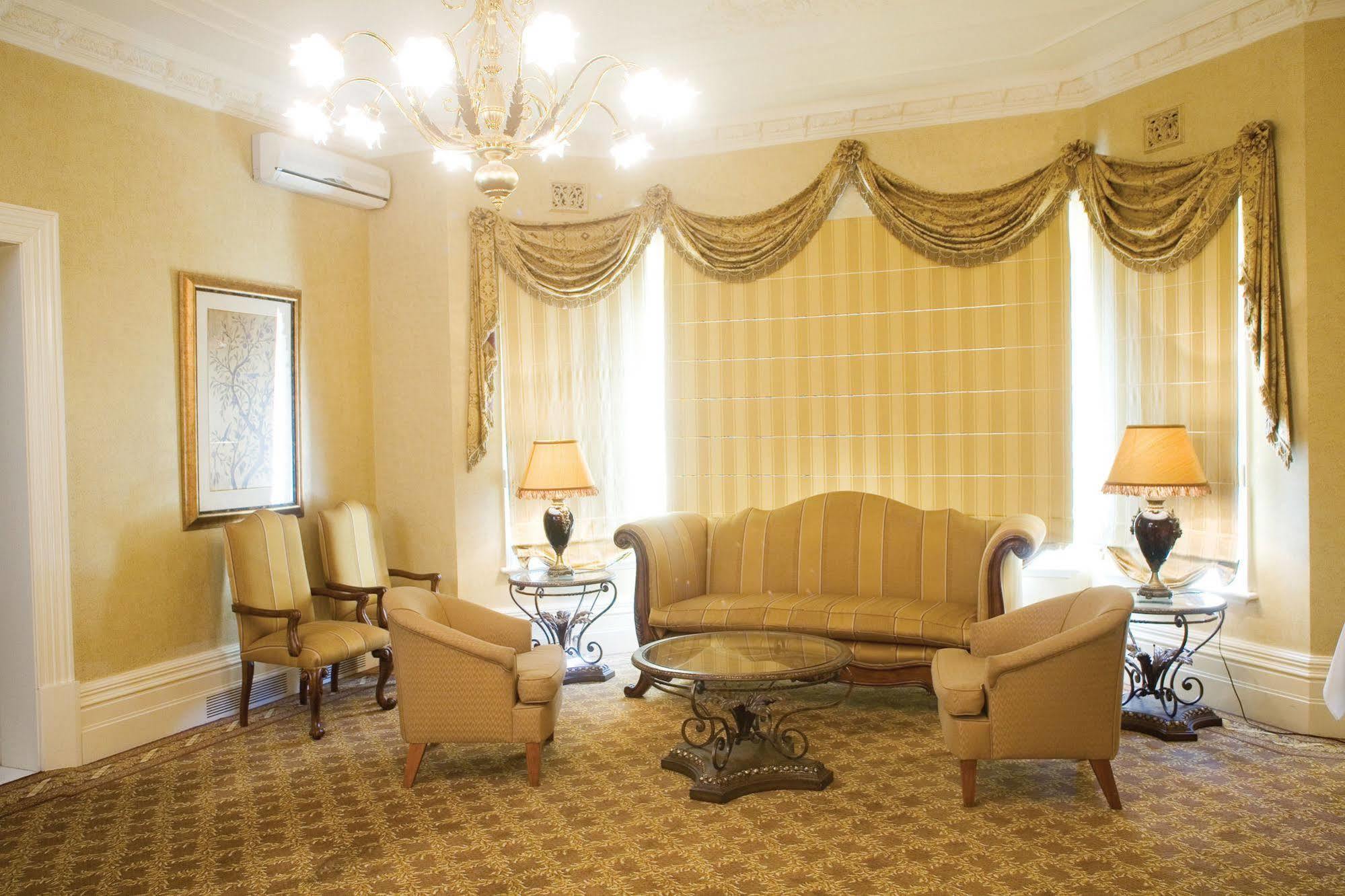 The Carrington Hotel Σέπαρτον Εξωτερικό φωτογραφία